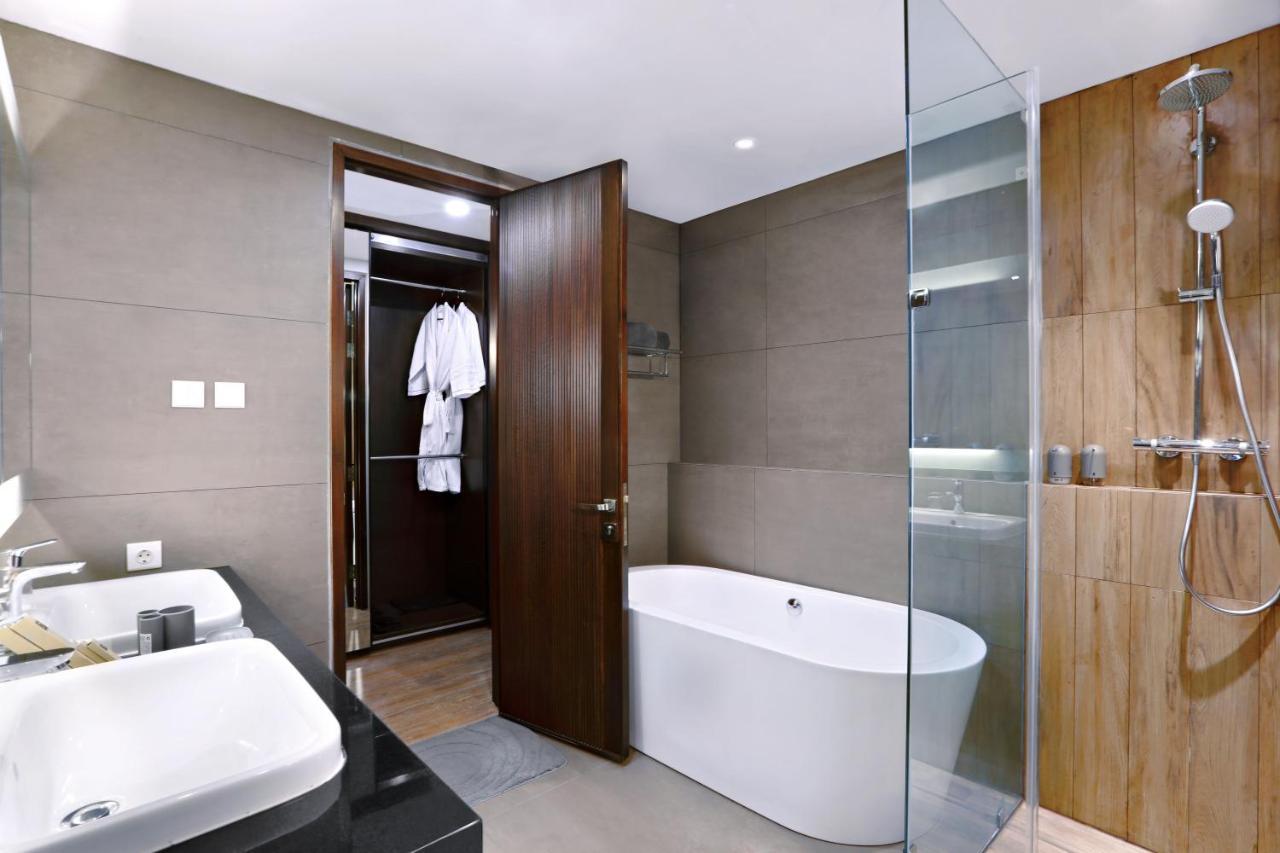 S7 Suites Gandaria Jakarta Exterior foto